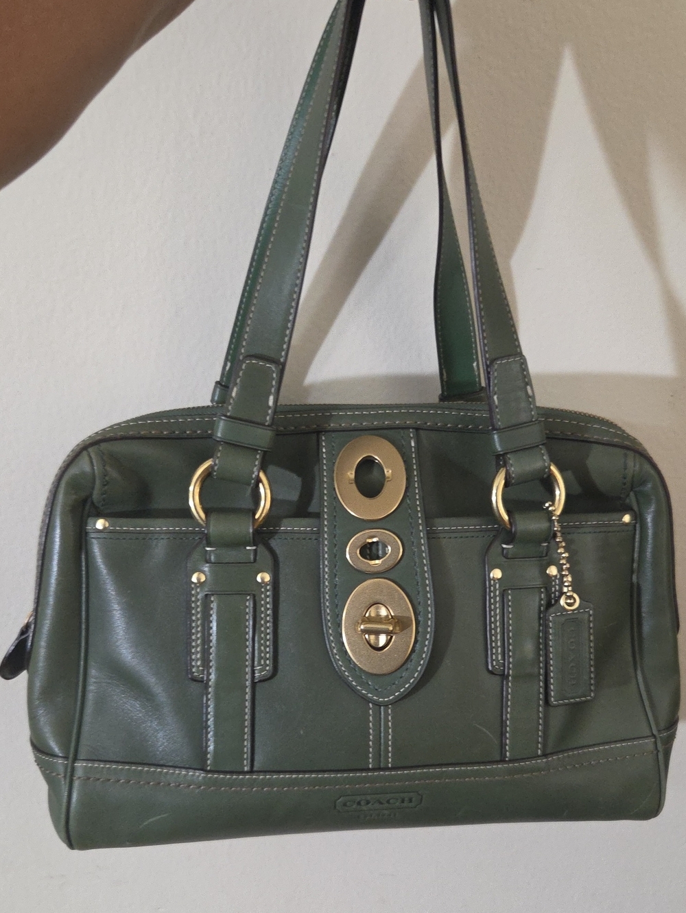 Coach 2009 Turnlock Green Leather Satchel F13758